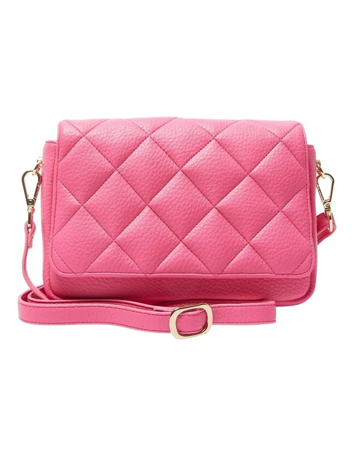 Atoll Bag in Fuschia Pebble