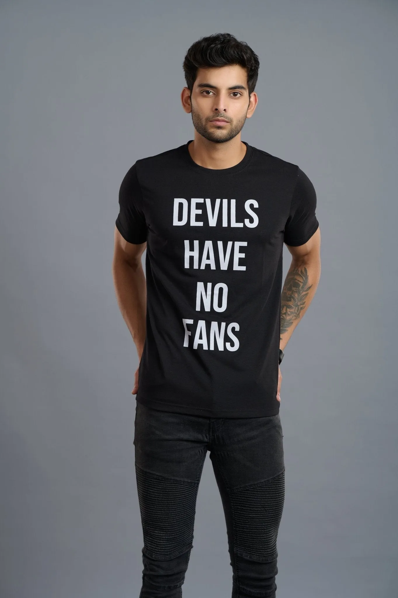 Devil's Have No Fans Printed Black T-Shirt for Men