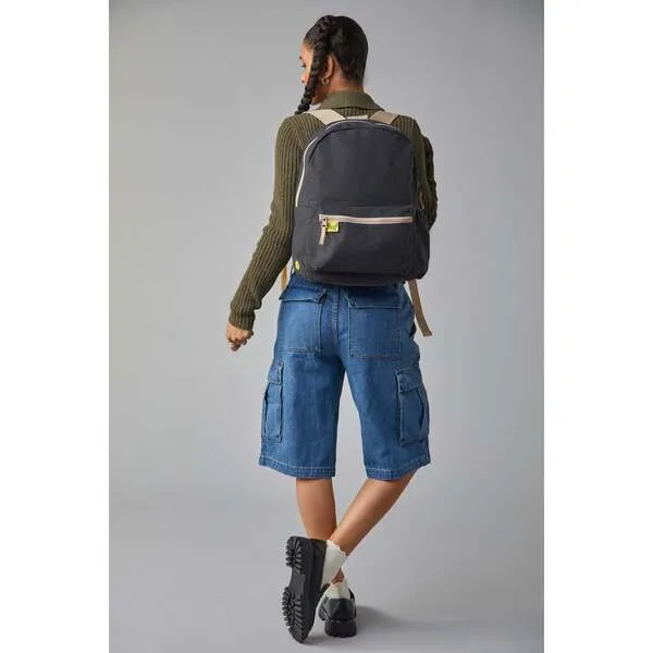 Fluf B Pack Backpack, Carbon