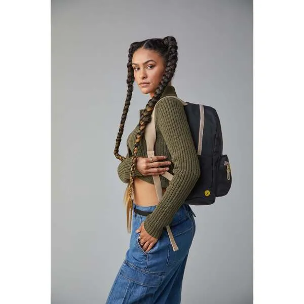 Fluf B Pack Backpack, Carbon