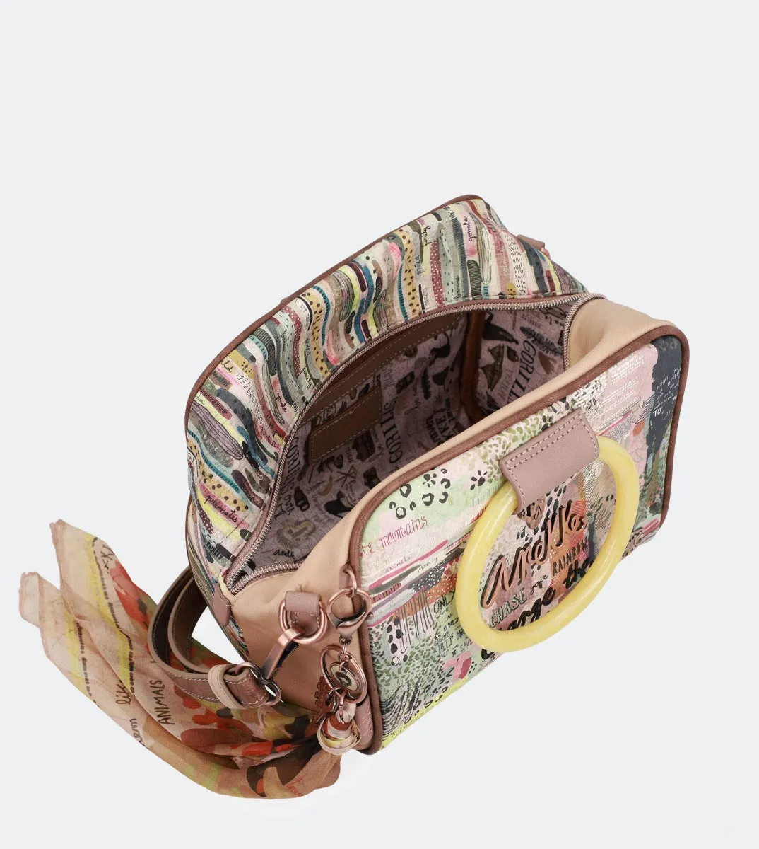 Handbag with methacrylate handles
