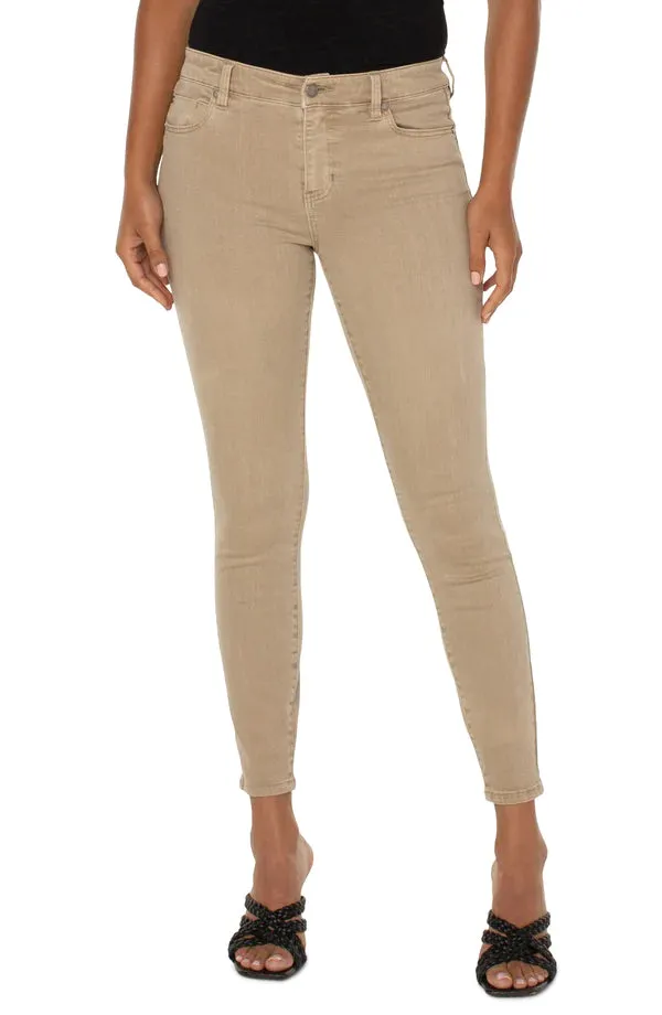 Piper Hugger Ankle Skinny Jean
